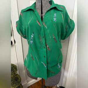 Women’s Sapphire Green Embroidered Button Front Blouse Medium